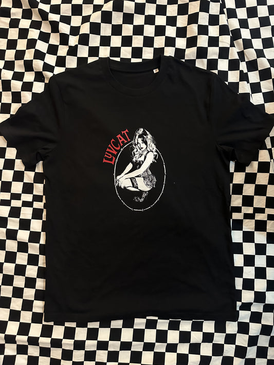 Lipstick & Pearls tour t-shirt